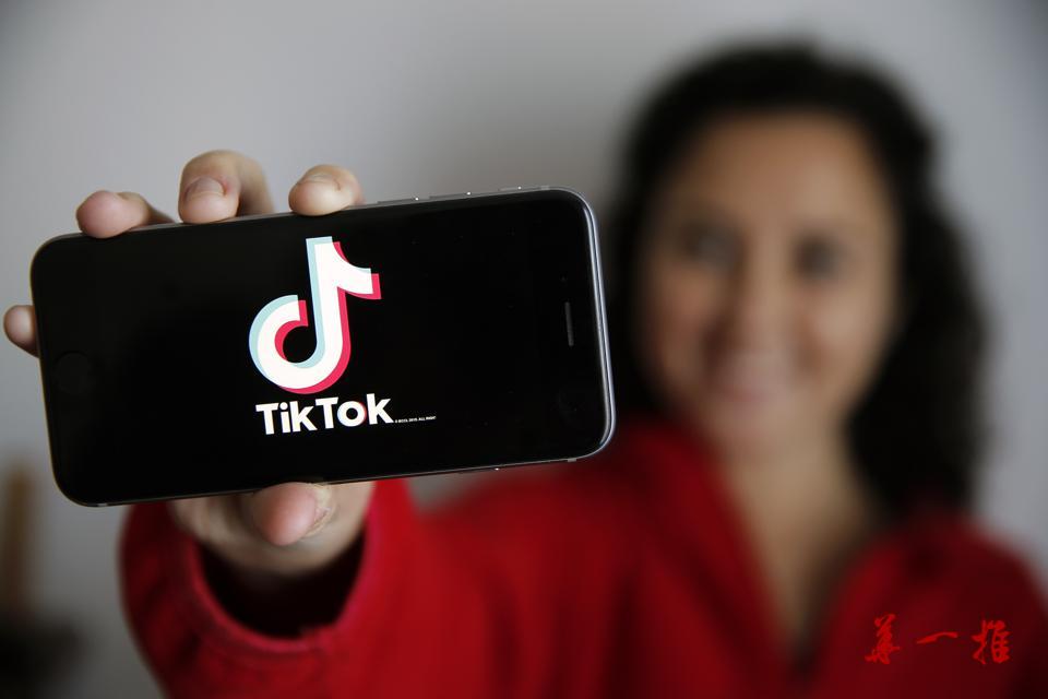 抖音短视频国际版TikTok怎么赚钱？在TikTok上赚大钱的5种方法